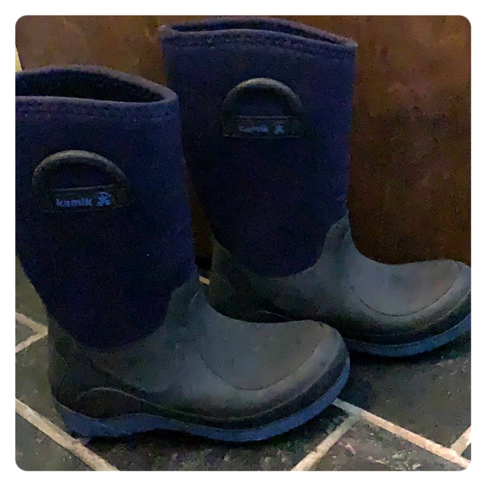 Boys boots